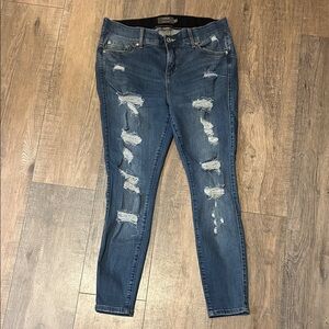 Torrid Bombshell Skinny premium stretch distressed jeans